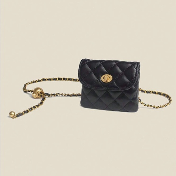 🎉HP🎉 Chain Belt Bag ✨ - Picture 4 of 6